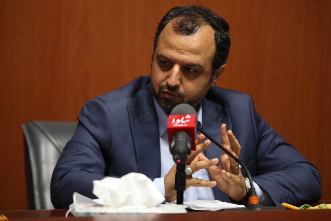 بررسی مشکلات اقتصادی کشور در نشست مشترک وزیر اقتصاد با اساتید اقتصادی دانشگاه صنعتی شریف