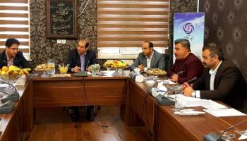 بازدید مدیرعامل شرکت بیمه آرمان از شعبه اهواز