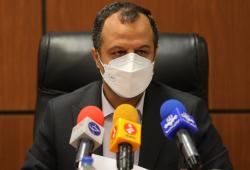 وزیر اقتصاد در بازدید از گمرک فرودگاه امام خمینی(ره) خبر داد:تصمیمات جدید برای تسریع در ترخیص داروها و رجیستری تلفن همراه مسافران ورودی