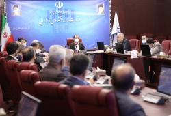 وزیر اقتصاد در نشست با مدیران عامل بانکهای کشور تاکید کرد: ارتقای توانمندی، اصلاح و پیراستگی شبکه بانکی اولویت کاری سال ۱۴۰۱