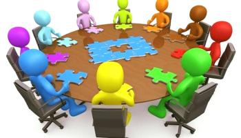 برگزاری جلسات هفتگی ارزیابی عملکرد معاونت ها