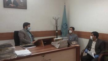 دیدار معاون فنی اموال و مدیر بیمه های اتومبیل با رئیس مجتمع رسیدگی به تصادفات وسایل نقلیه در دادگستری اراک